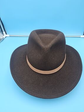 Classic Wide-Brim Wool Felt Hat with Tan Band - Dark Brown Size MEDIUM